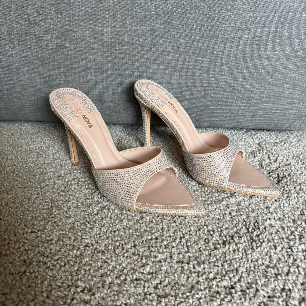 FASHION NOVA | Heels